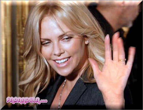 Charlize Theron felizmente soltera