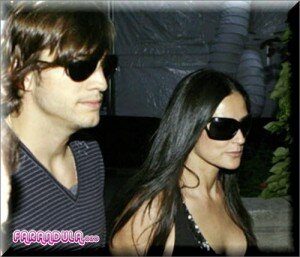 Demi Moore y Ashton Kutcher se divorcian